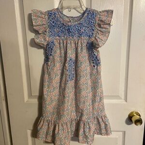EUC Six Honeybees Embroidered Light Blue & White Kids Dress Sz 7 Gorgeous Dress